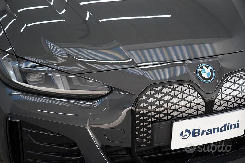 Nuova BMW i4 Sport Line 294 kW (401 CV) 2025 Grigio Berlina