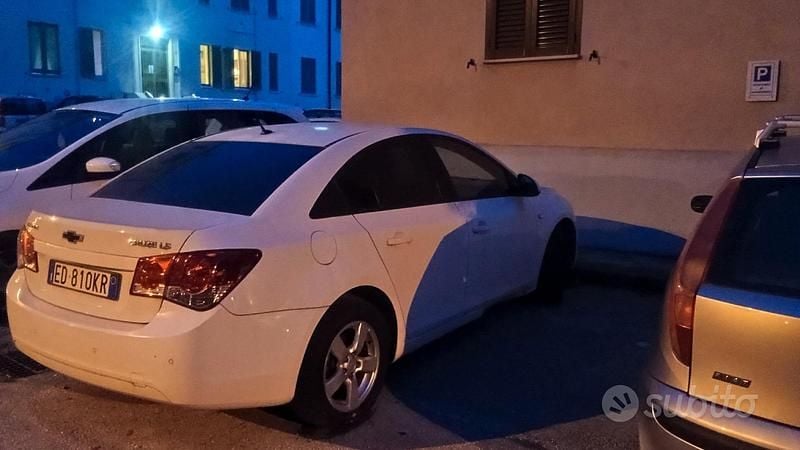 Usata Chevrolet Cruze 113 CV (83 kW) 2010 Bianco Berlina