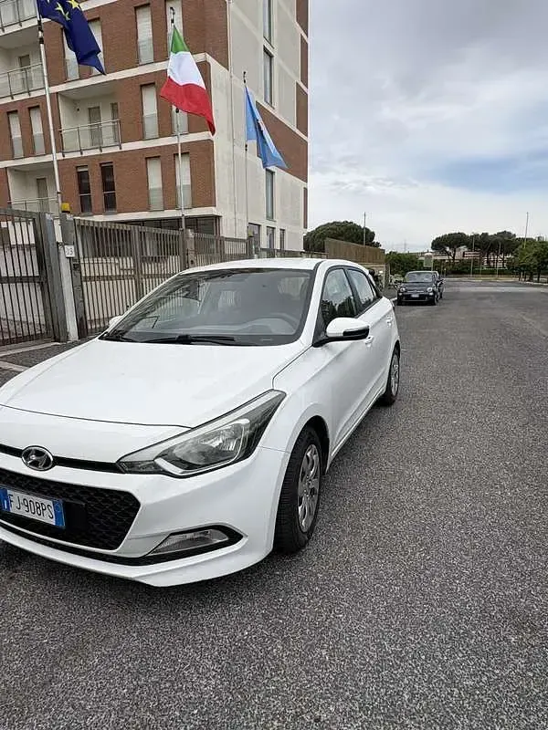 Usata Hyundai i20 Classic 73 CV (53 kW) 2017 Utilitaria