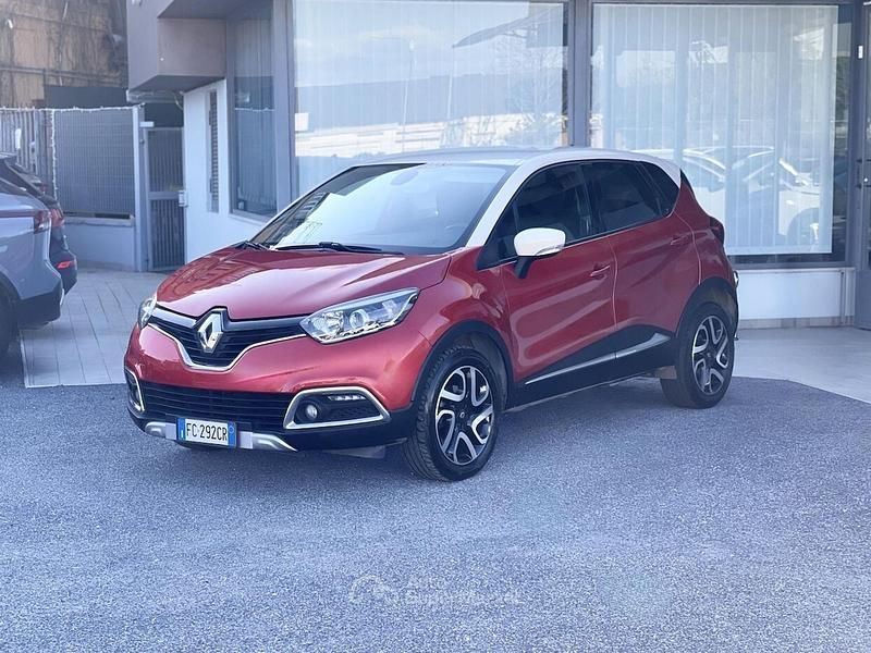 Occasion Renault Captur 110 ch (80 kW) 2015 Rouge SUV