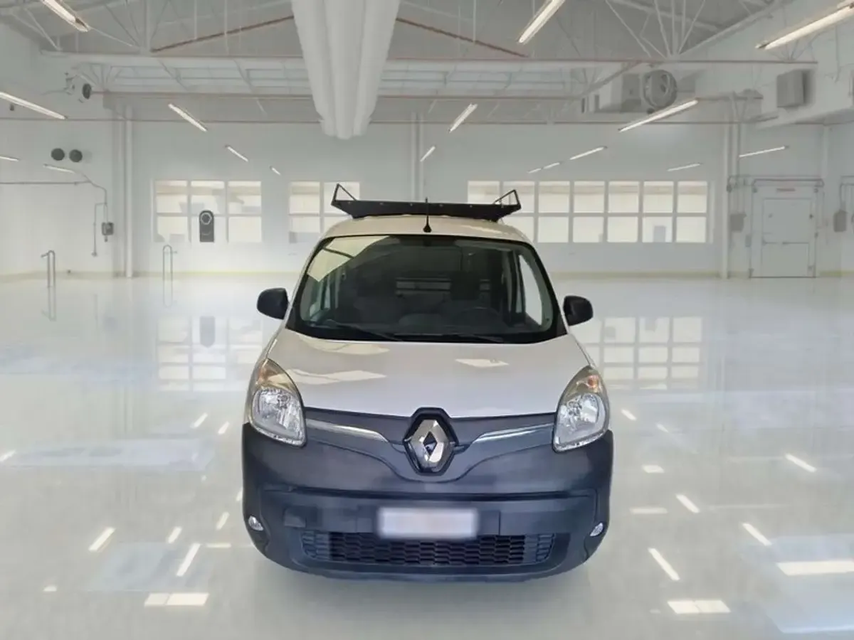 Usata Renault Kangoo 44 kW (60 CV) 2021 Bianco Monovolume