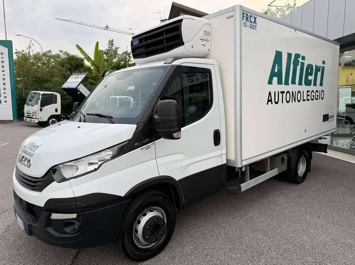 Usata Iveco Daily 150 CV (110 kW) 2018 Bianco Furgone