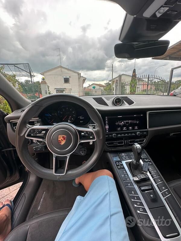 Usata Porsche Macan 245 CV (180 kW) 2018 Grigio SUV