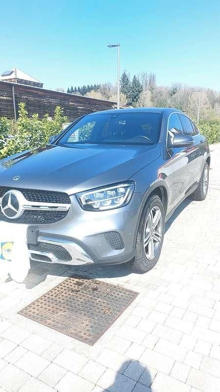 Occasion Mercedes GLC220 Business 194 PK (142 kW) 2022 Zilver Coupé