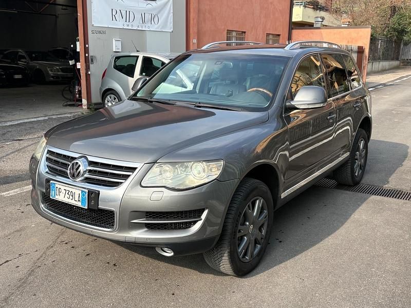 Usata VW Touareg 239 CV (175 kW) 2008 Beige SUV