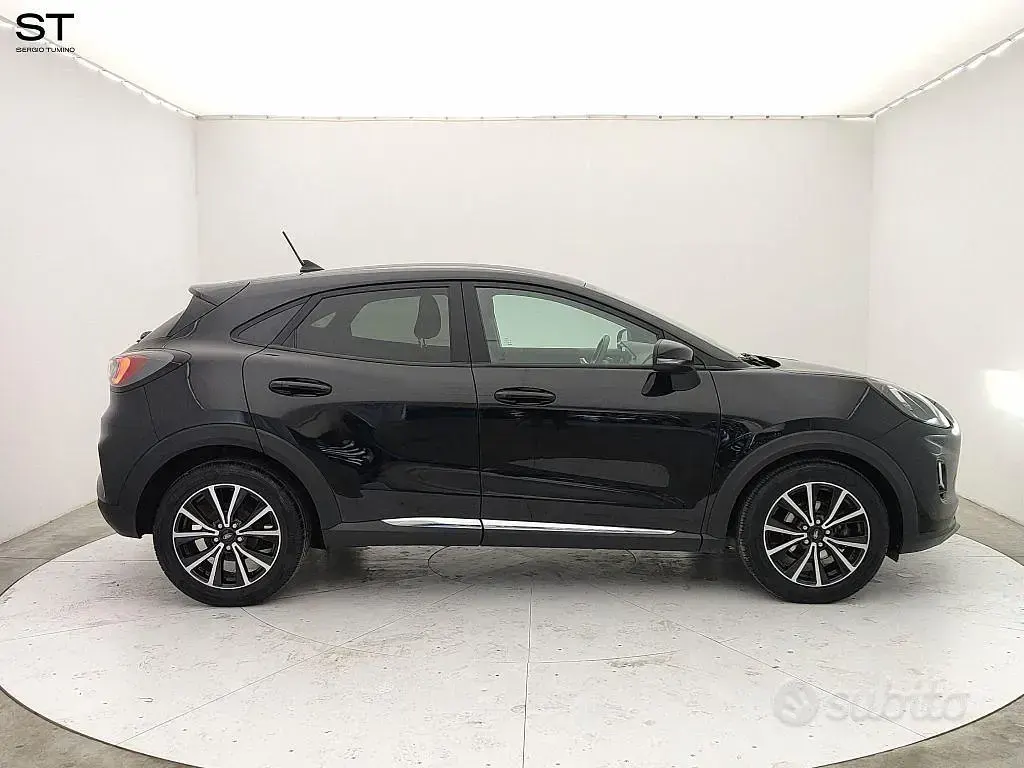 Usata Ford Puma Titanium 125 CV (91 kW) 2023 Nero SUV