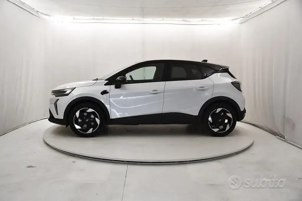 Usata Renault Captur Techno 91 CV (66 kW) 2025 Bianco SUV