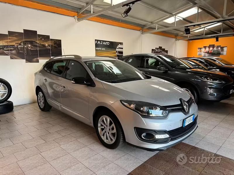 Usata Renault Mégane GrandTour 110 CV (80 kW) 2016 Grigio Station wagon