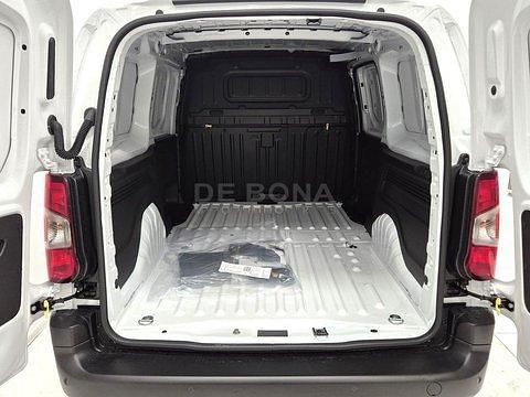 Ny Fiat Doblò 131 HK (96 kW) 2026 Vit Minibuss
