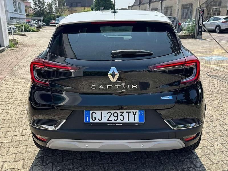 Usata Renault Captur Intens 145 CV (106 kW) 2022 Nero SUV