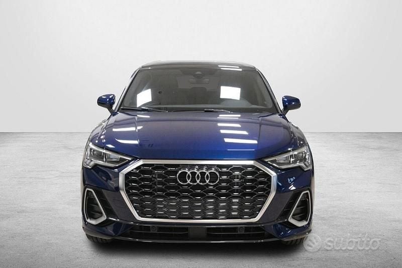 Usata Audi Q3 Sportback S-Line 150 CV (110 kW) 2025 Blu SUV
