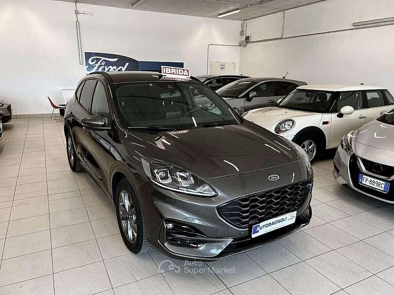 Usata Ford Kuga ST-Line 150 CV (110 kW) 2020 Grigio SUV