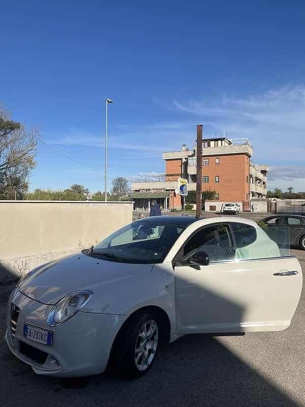 Begagnad Alfa Romeo MiTo Turismo 120 HK (88 kW) 2011 Halvkombi