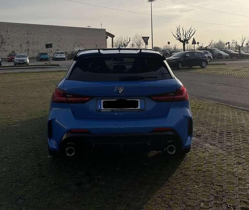 Usata BMW 118 M Sport 150 CV (110 kW) 2020 Blu/azzurro Utilitaria