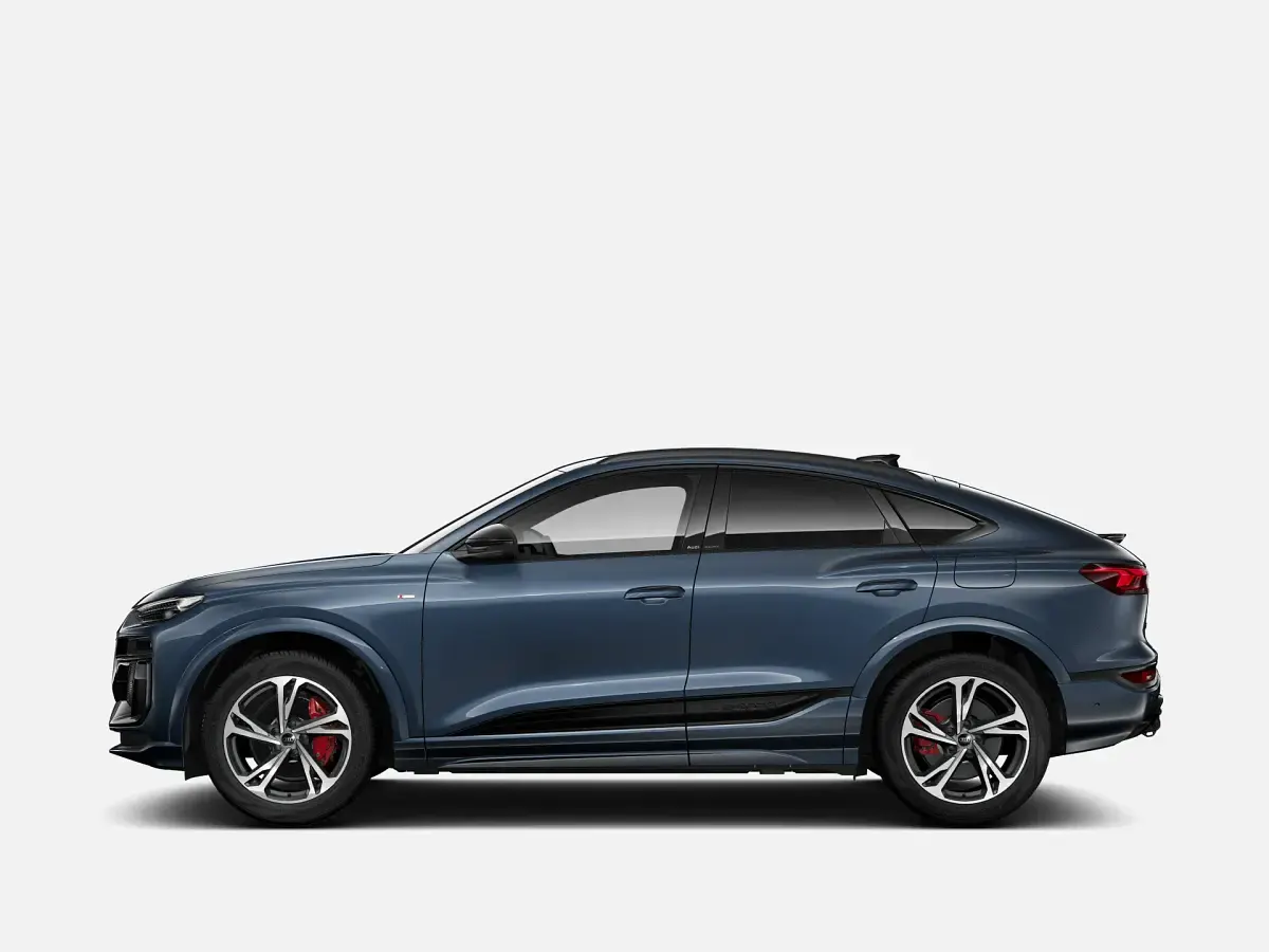 Nuova Audi Q6 Sportback e-tron S-Line 138 kW (188 CV) 2027 Blu plasma metallizzato SUV