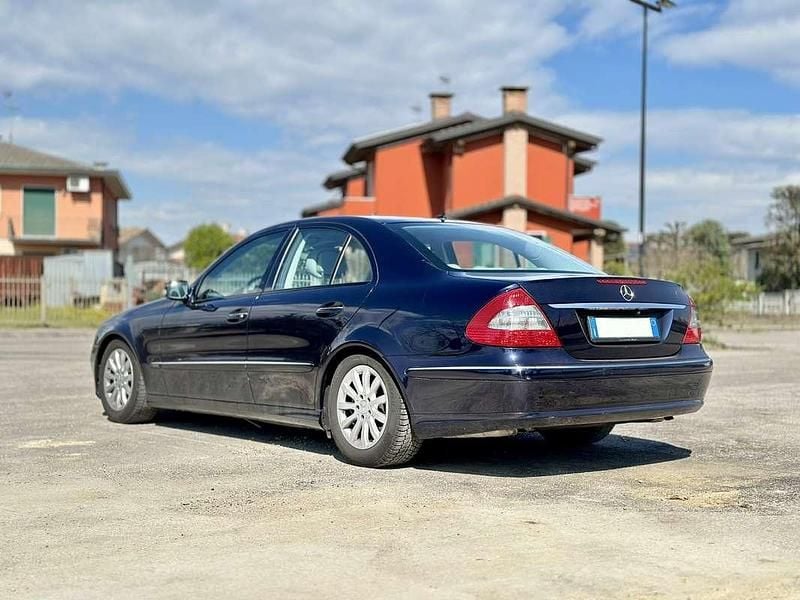Usata Mercedes E200 Elegance 184 CV (135 kW) 2007 Berlina