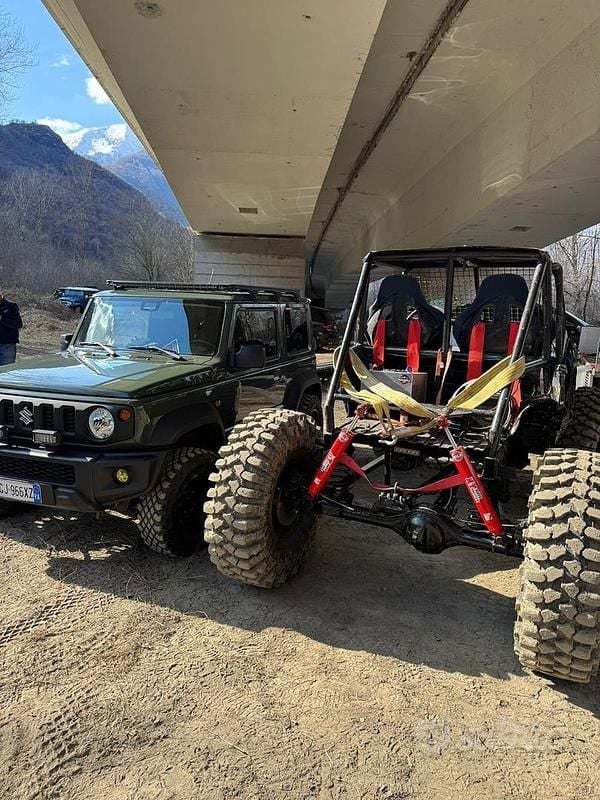 Nuova Suzuki Samurai 2025 SUV