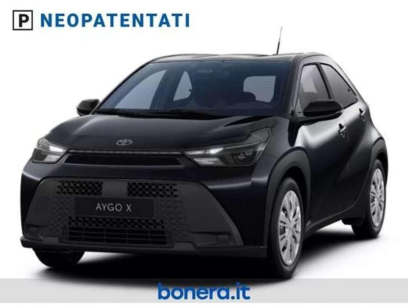 Nuova Toyota Aygo X 116 CV (85 kW) 2026 Black met SUV