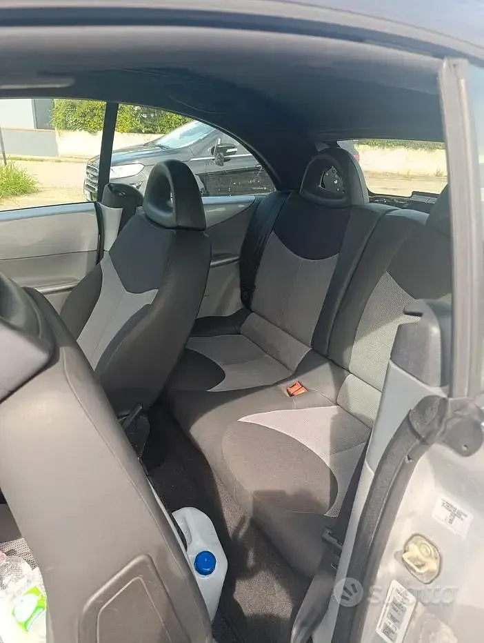 Usata Citroën C3 Pluriel 73 CV (53 kW) 2007 Grigio Cabrio