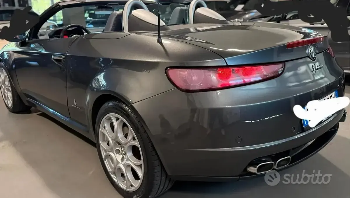 Usata Alfa Romeo Spider 209 CV (153 kW) 2008 Grigio Cabrio