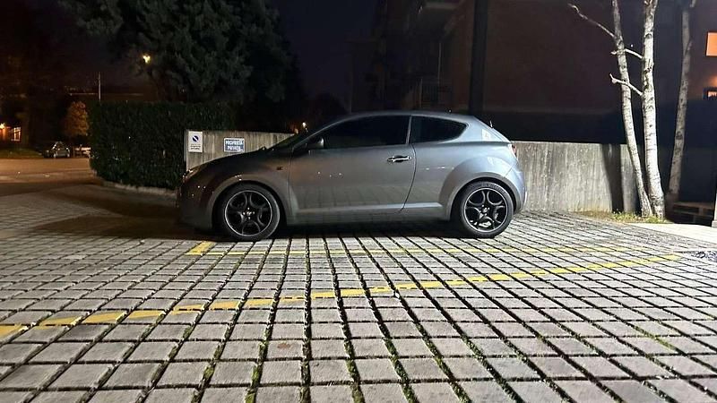 Usata Alfa Romeo MiTo Progression 79 CV (58 kW) 2010 Utilitaria