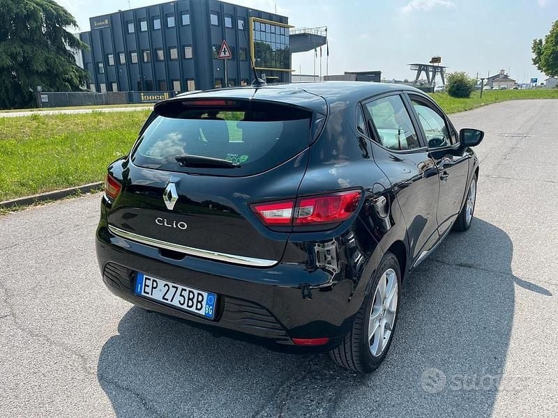 Usata Renault Clio IV 75 CV (55 kW) 2013 Nero Berlina