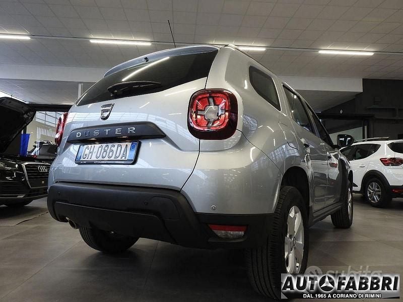 Usata Dacia Duster Comfort 100 CV (73 kW) 2021 Grigio SUV