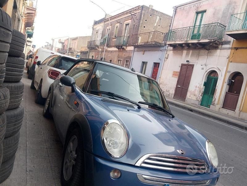 Usata Mini Cooper Cabriolet 2005 Cabrio