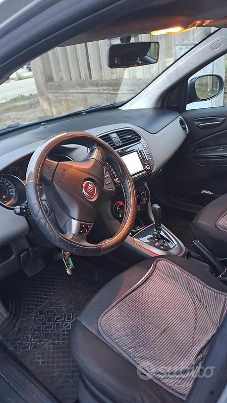 Usata Fiat Bravo 120 CV (88 kW) 2012 Grigio Utilitaria