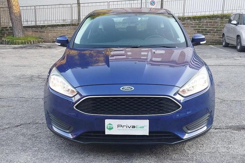Begagnad Ford Focus 95 HK (69 kW) 2016 Blå Halvkombi