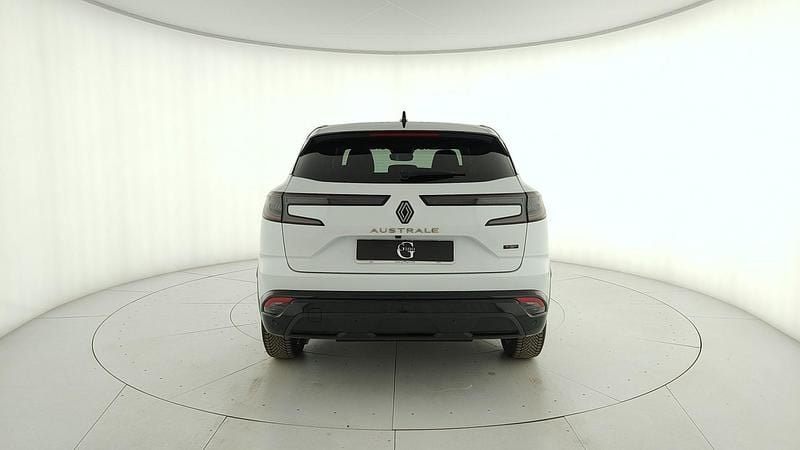 Usata Renault Austral Techno 200 CV (147 kW) 2023 Bianco SUV