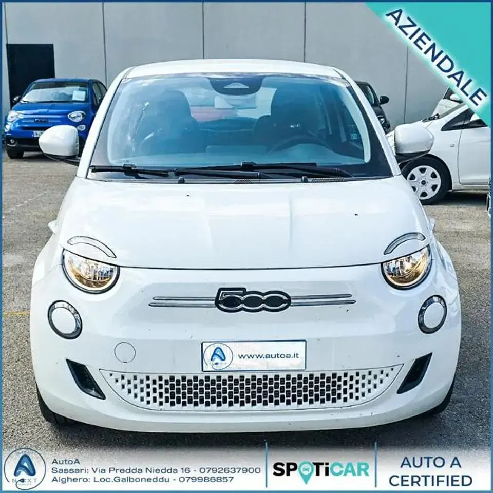 Usata Fiat 500e 42 kW (58 CV) 2024 Bianco Berlina