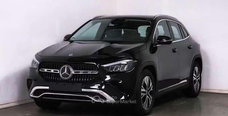 Nero Usata 2021 Mercedes GLA180 Advanced SUV | 34.900 € (Buon prezzo) - Immagine 1/4