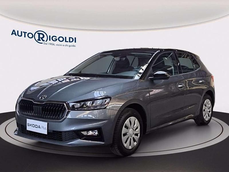 Usata Skoda Fabia Style 95 CV (69 kW) 2023 Grigio graphite metallizzato n Utilitaria