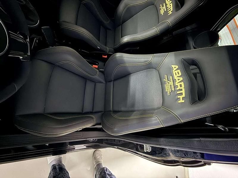 Usata Abarth 695 179 CV (131 kW) 2024 Utilitaria