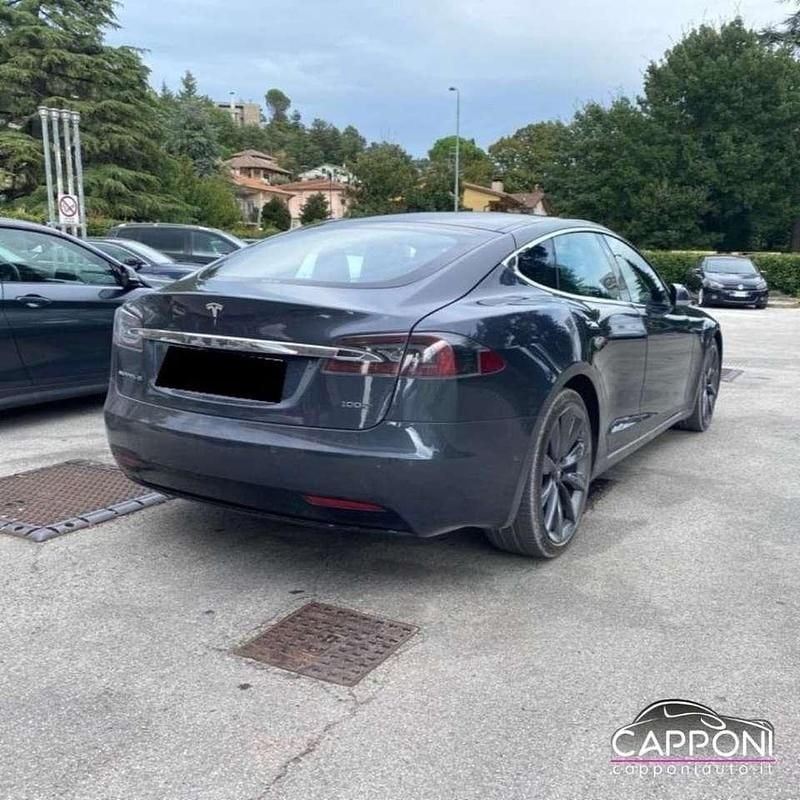 Usata Tesla Model S 158 kW (215 CV) 2017 Nero Utilitaria
