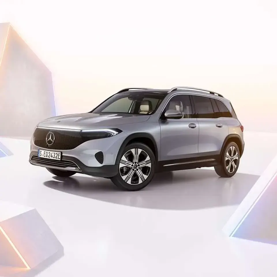 Nuova Mercedes EQB350 Advanced Plus 139 kW (189 CV) 2025 Argento SUV