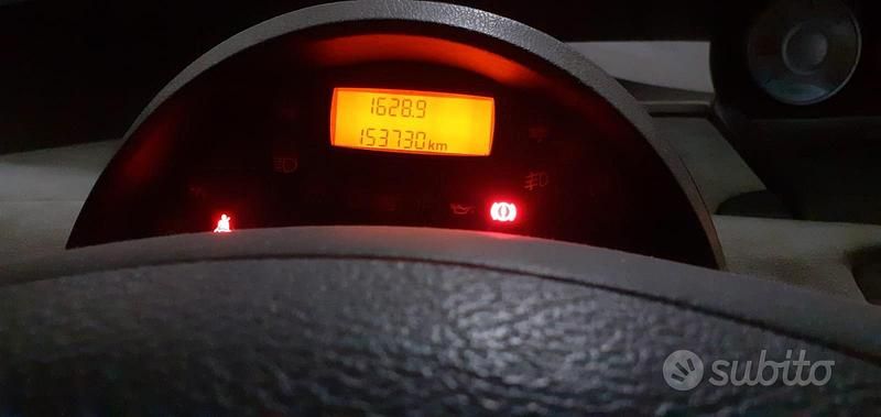 Usata Lancia Phedra 136 CV (100 kW) 2007 Nero Monovolume