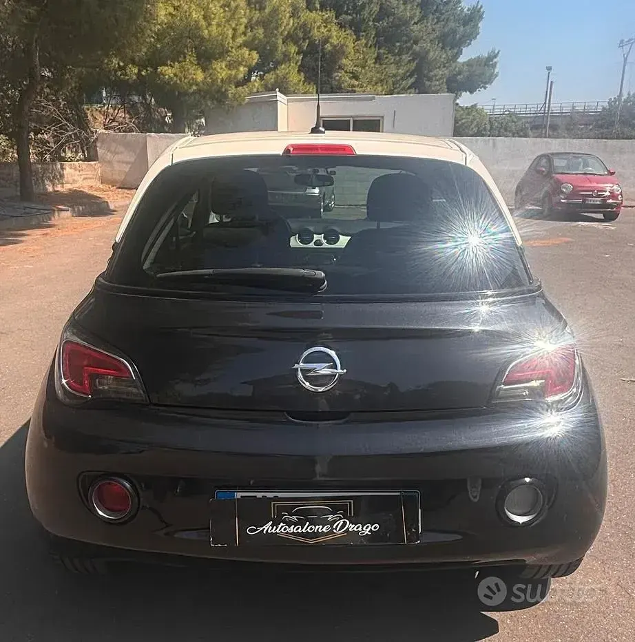 Usata Opel Adam 69 CV (50 kW) 2014 Blu Utilitaria