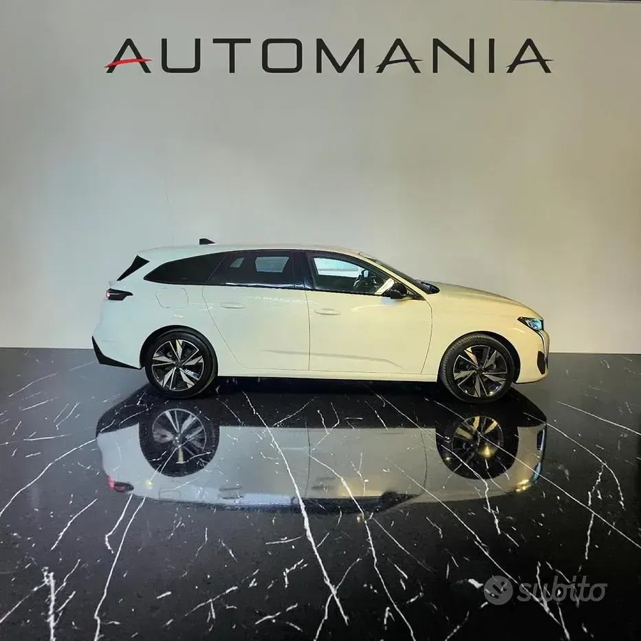 Usata Peugeot 308 SW Allure 131 CV (96 kW) 2022 Bianco Station wagon