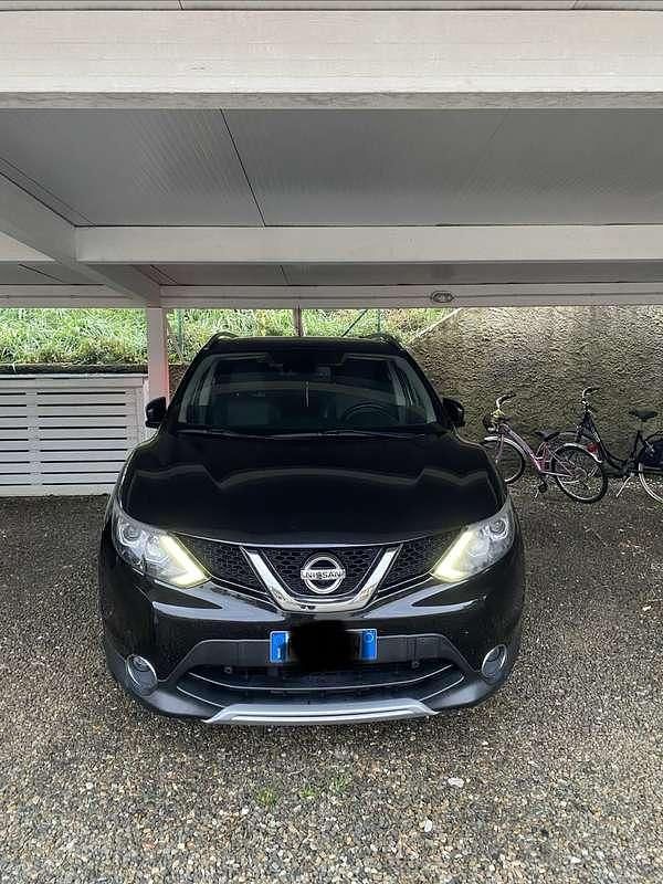 Usata Nissan Qashqai Black Edition 131 CV (96 kW) 2016 SUV