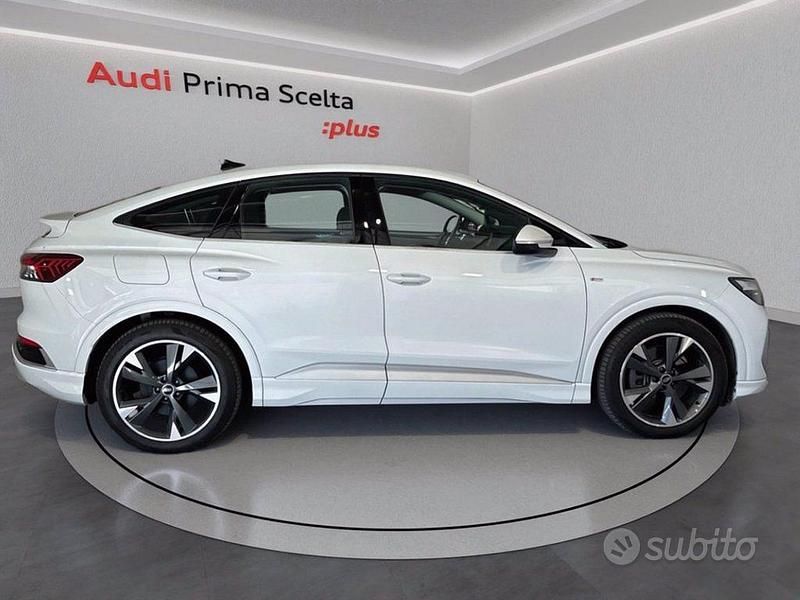 Usata Audi Q4 Sportback e-tron S-Line 150 kW (204 CV) 2023 Bianco SUV