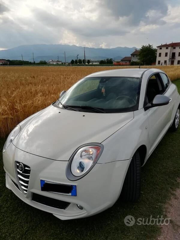 Usato 2011 Alfa Romeo MiTo Benzin (8.500 €)