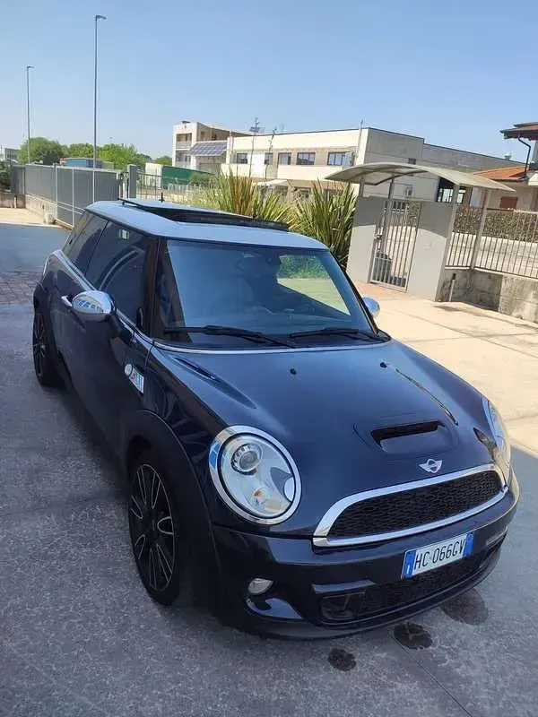 Usata Mini Cooper SD 143 CV (105 kW) 2012 Blu Utilitaria