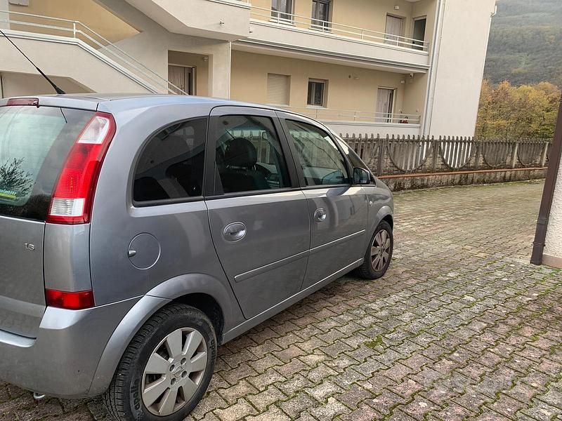Usata Opel Meriva 101 CV (74 kW) 2004 Monovolume