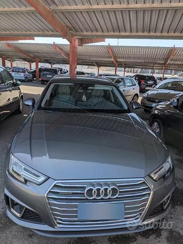 Usata Audi A4 Sport 190 CV (139 kW) 2019 Grigio Station wagon
