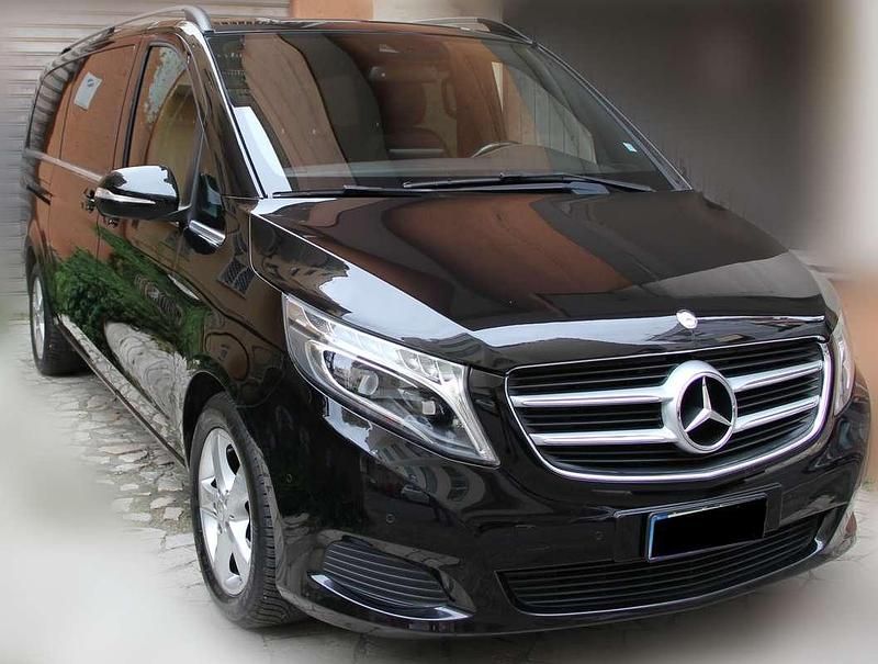 Usata Mercedes V250 Avantgarde 190 CV (139 kW) 2016 Nero Monovolume