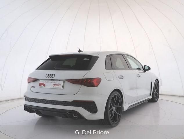Usata Audi RS3 Sportback Ambiente 400 CV (294 kW) 2024 Bianco ghiaccio metallizzato Utilitaria