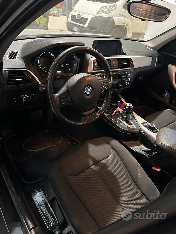 Usata BMW 118 143 CV (105 kW) 2018 Grigio Utilitaria