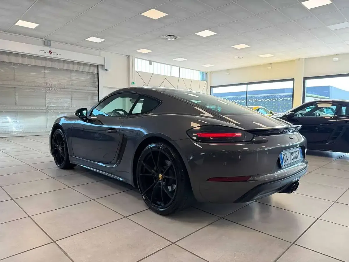 Usata Porsche 718 299 CV (219 kW) 2017 Grigio